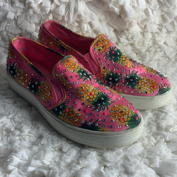 Steve Madden Shoes - Steve Madden sneakers